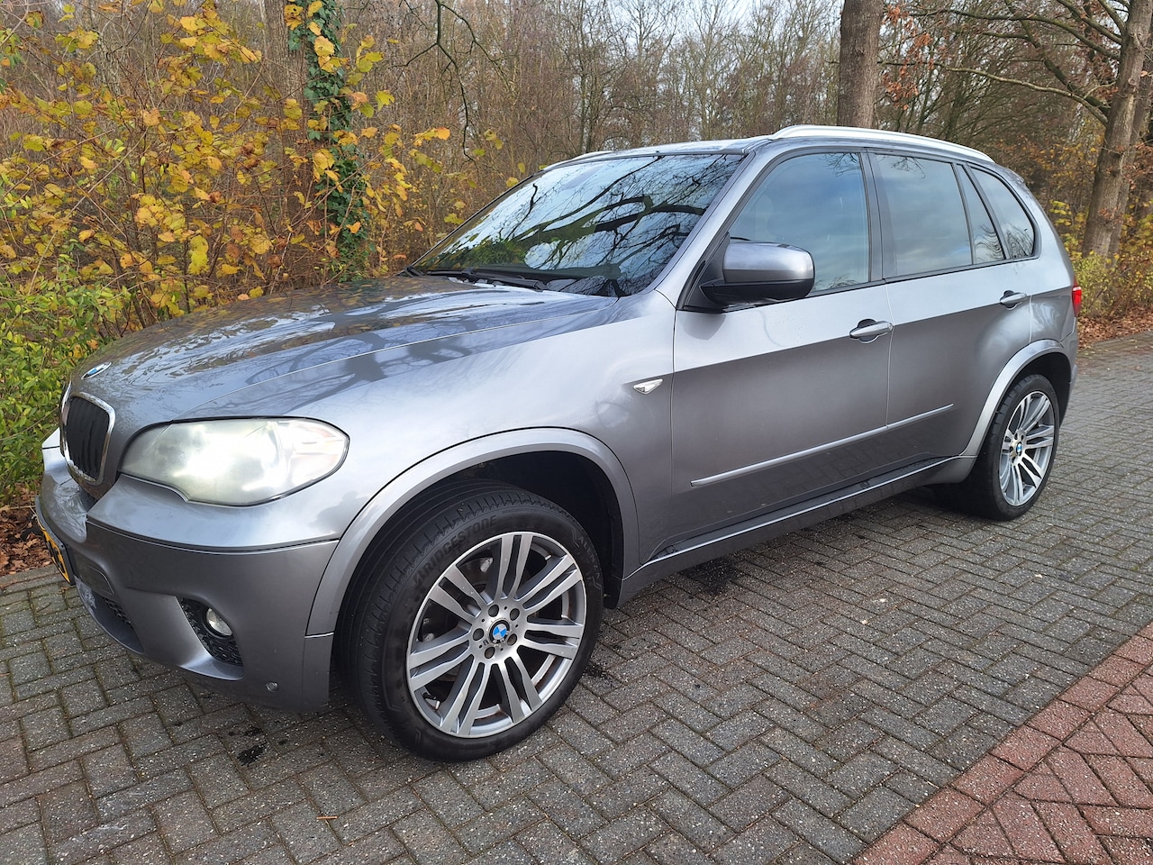 BMW X5 - 3.5i High Executive BMW X5 Xdrive 35i High Executive M-sport - AutoWereld.nl