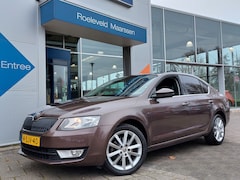 Skoda Octavia - 1.2 TSI 105pk Greentech Ambition Businessline | Navi | Clima | Cruise | Bluetooth Carkit+S