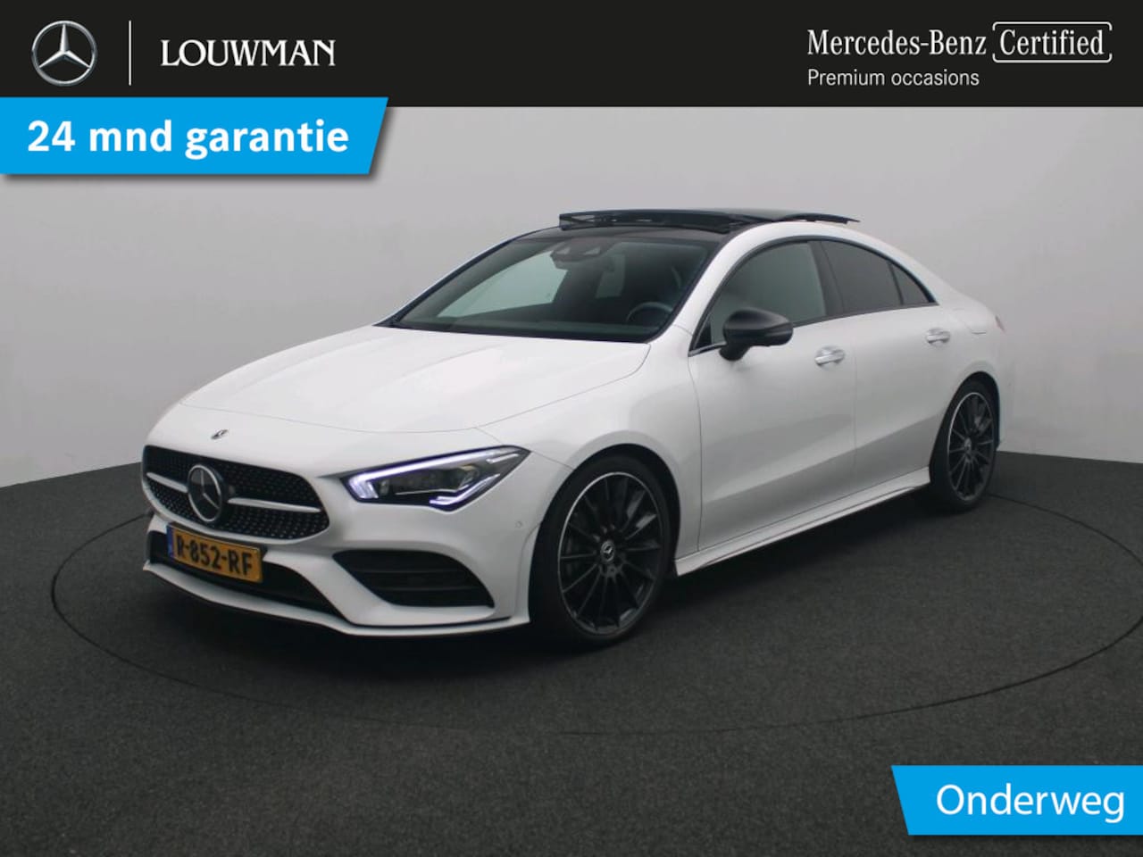 Mercedes-Benz CLA-Klasse - 180 AMG Line AMG Line | Night Pakket | Panorama Schuif-Kanteldak | Sfeerverlichting | 19 I - AutoWereld.nl