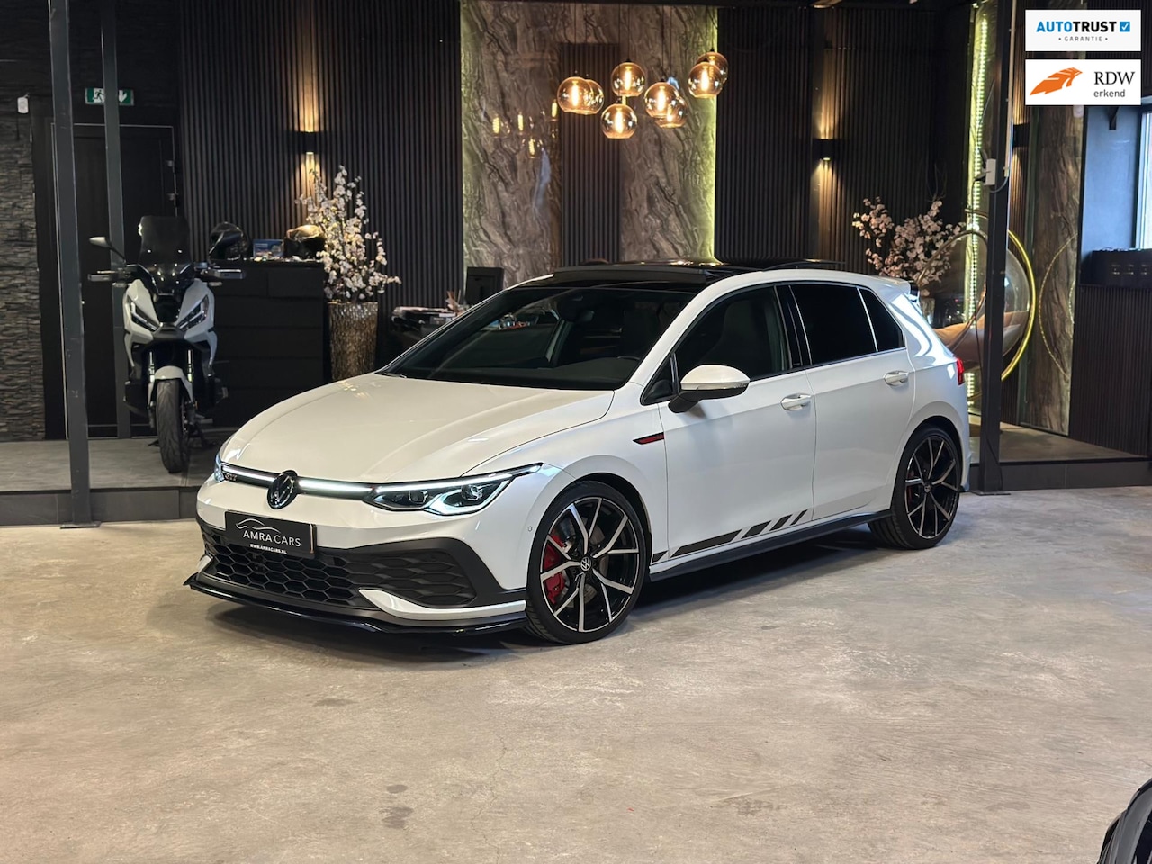 Volkswagen Golf - 2.0 TSI GTI CLUBSPORT|PANO|FULL OPTIONS - AutoWereld.nl