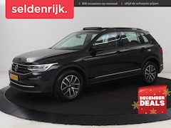 Volkswagen Tiguan - 1.4 TSI eHybrid R-Line Business | Panoramadak | Trekhaak | Stoelverwarming | head-up displ