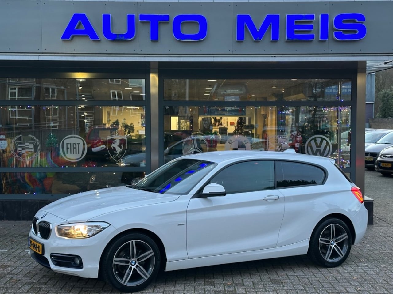 BMW 1-serie - 116I M SPORT EDITION Climat, Cruise, Bluetooth,Start Stop - AutoWereld.nl