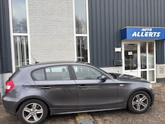 BMW 1-serie - 120I BUSINESS LINE