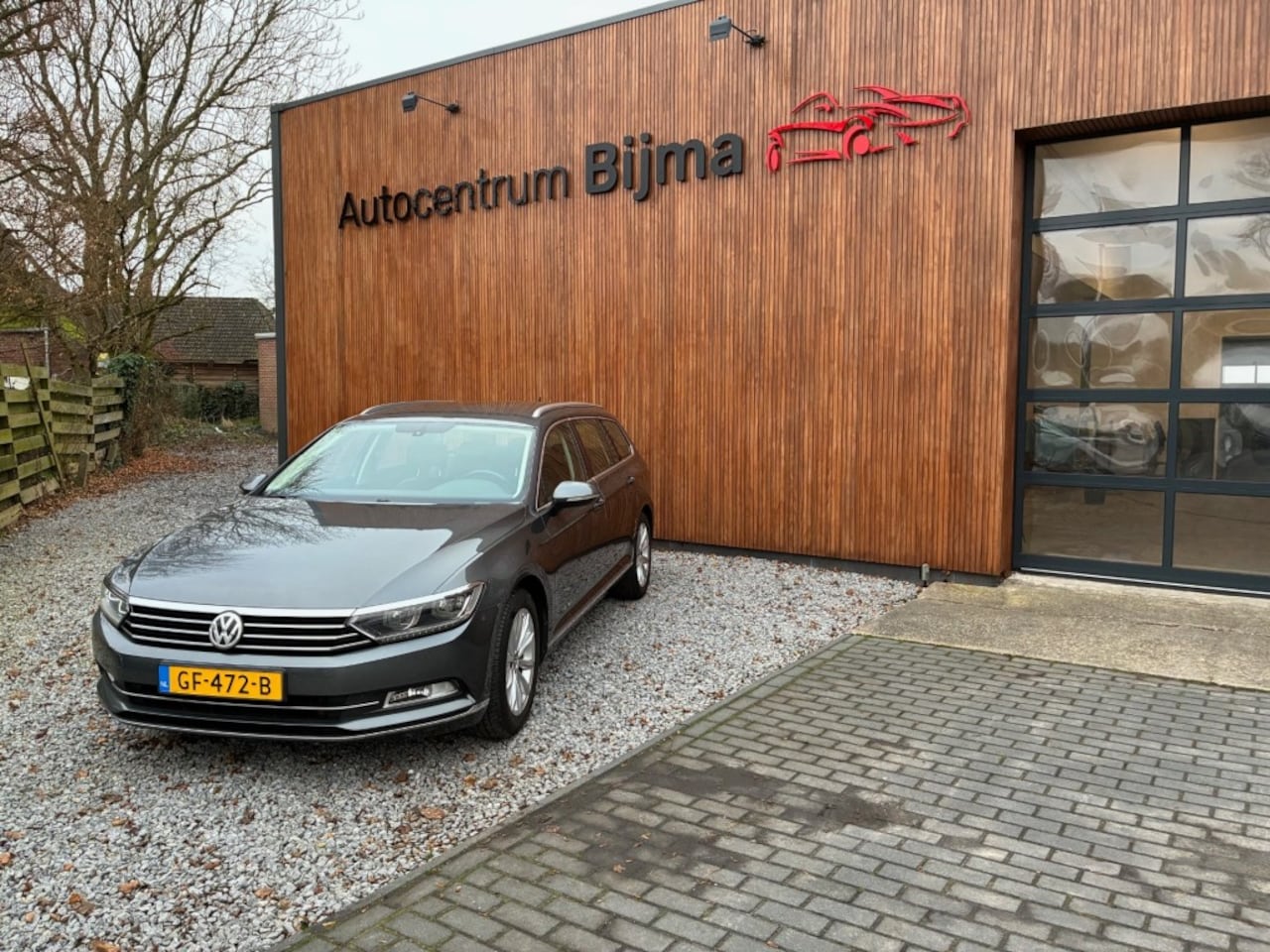 Volkswagen Passat - 1.6 TDI Highline 1.6 Tdi Highline - AutoWereld.nl