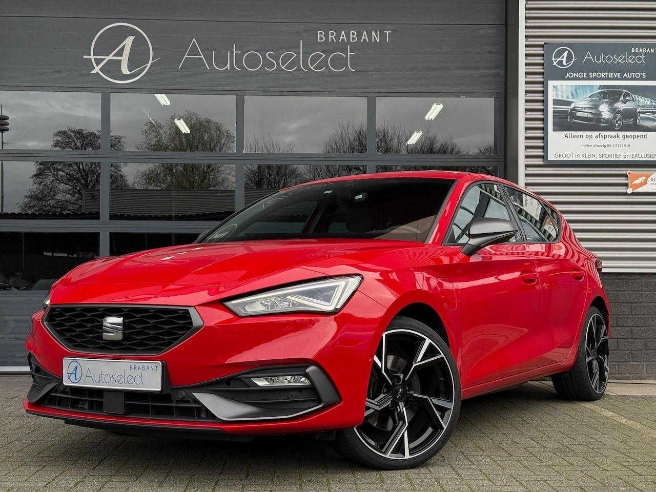 SEAT Leon - 1.4 TSI eHybrid PHEV FR CarPlay Camera ACC - AutoWereld.nl