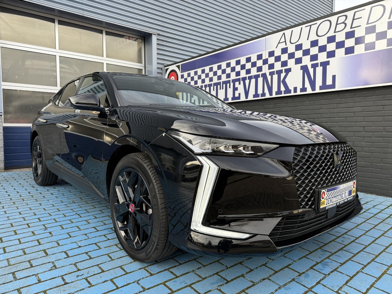 DS 4 - 1.2 Performance Line+ ADAP CRUISE P-CAM APPLE - AutoWereld.nl