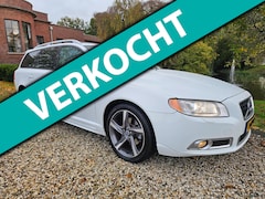 Volvo V70 - 1.6 T4 R-Edition XENON/leer/DAK/trekhaak
