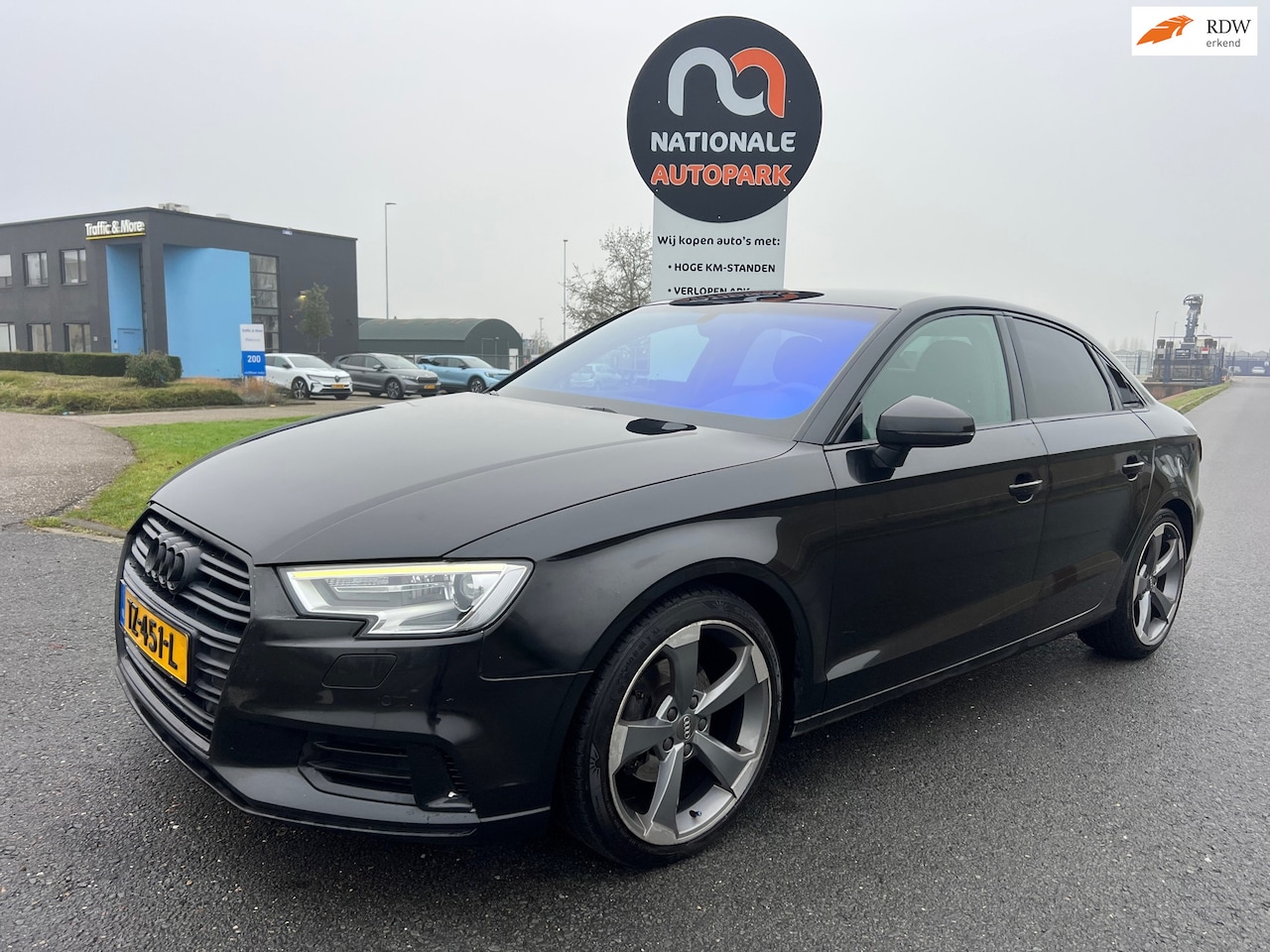 Audi A3 Limousine - 2016 * 2.0 TDI * EURO 6 * SEDAN * DIGITAL DASH * FULL OPTIONS !! BOM VOLE A3 - AutoWereld.nl