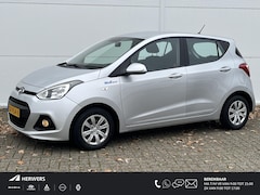 Hyundai i10 - 1.0i i-Motion Comfort / cruise control / airco (automatisch) / uniek interieur / multimedi
