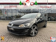 Volkswagen Golf - 1.2 TSI DSG / Navi / Adap-cruise / PDC V + A