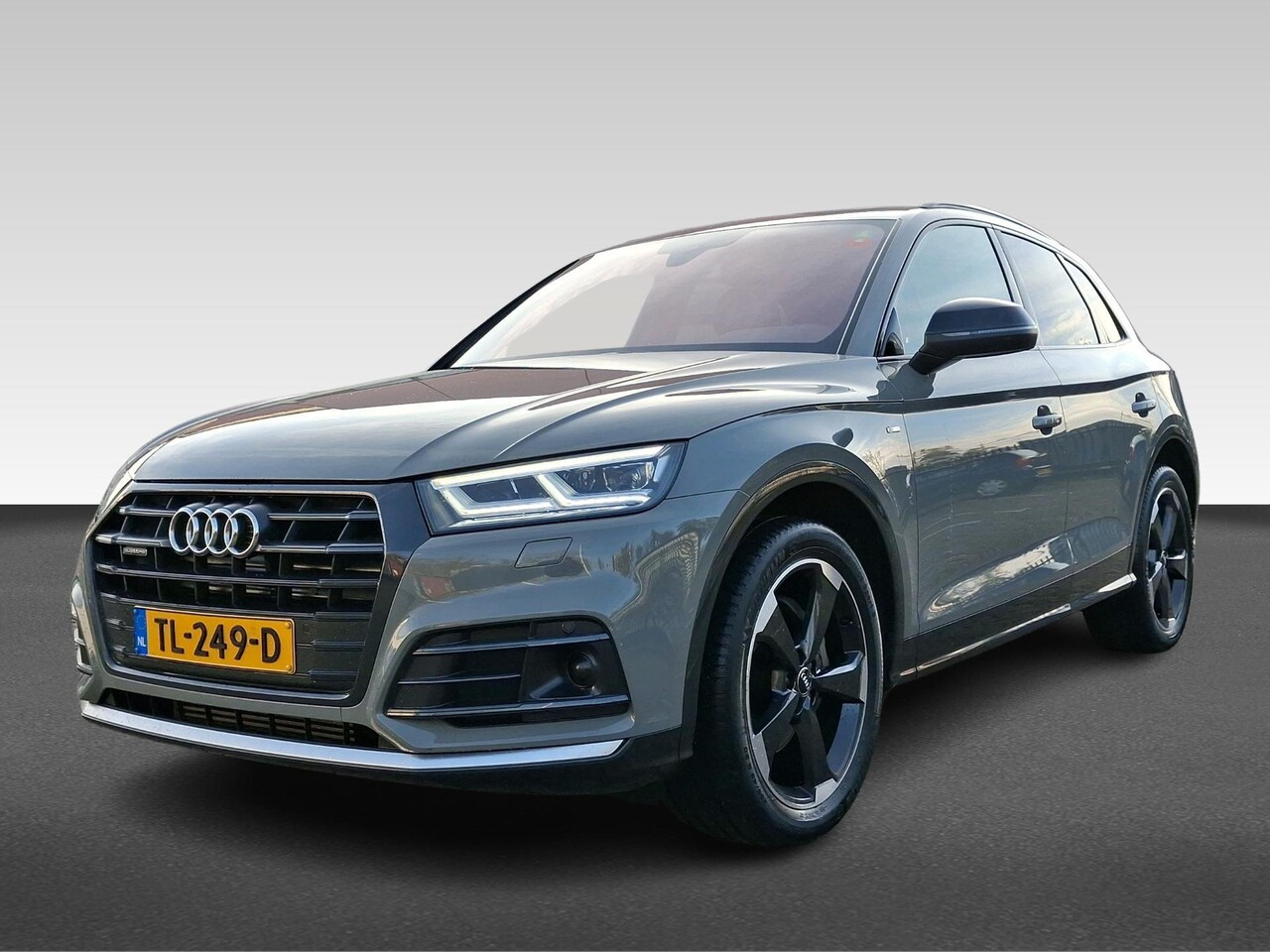 Audi Q5 - 2.0 TFSI quattro S tronic S Line Black Edition | AUT | NAV | ELEK VERW STOELEN | ALARMKLAS - AutoWereld.nl