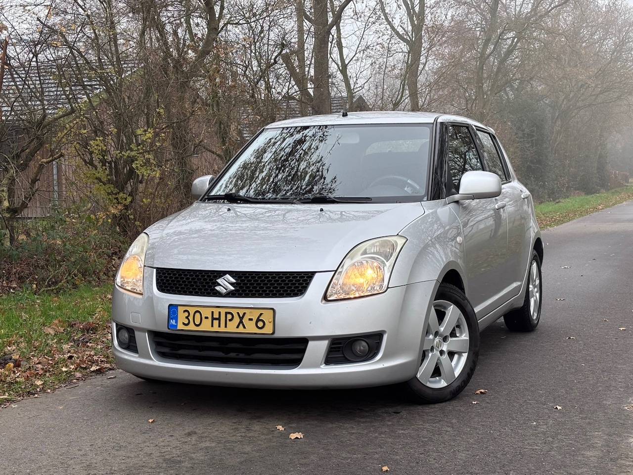 Suzuki Swift - 1.3 Bandit | Airco + 5 Deurs Nu € 3.500,-!!! - AutoWereld.nl