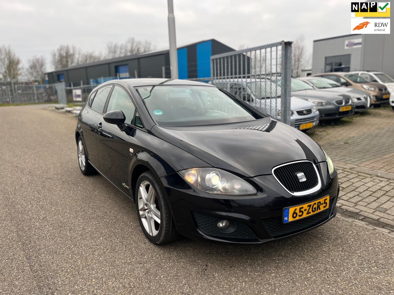 SEAT Leon - 1.2 TSI Ecomotive Businessline COPA l 6 bak l Nav l Airco - AutoWereld.nl