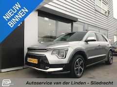 Kia Niro - 1.6 Hybrid DynamicLine Stoelverwarming 7 JAAR GAR