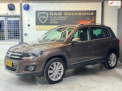 Volkswagen Tiguan - 2.0 TDI Sport&Style 4Motion AUTOMAAT|NAVI|PDC|TREKHAAK|CRUISE