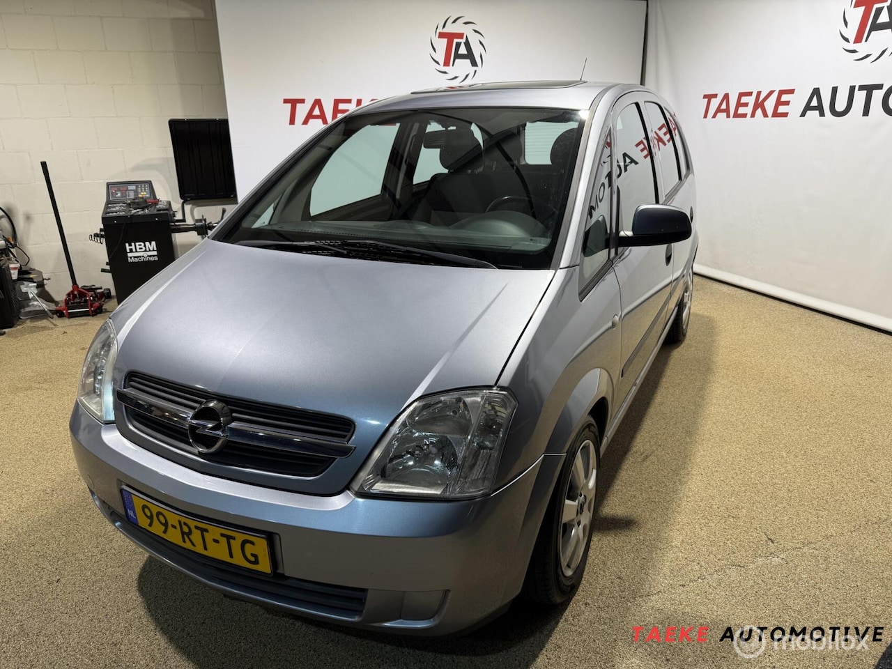 Opel Meriva - 1.4-16V Executive Airco/Dakje/Cruise - AutoWereld.nl