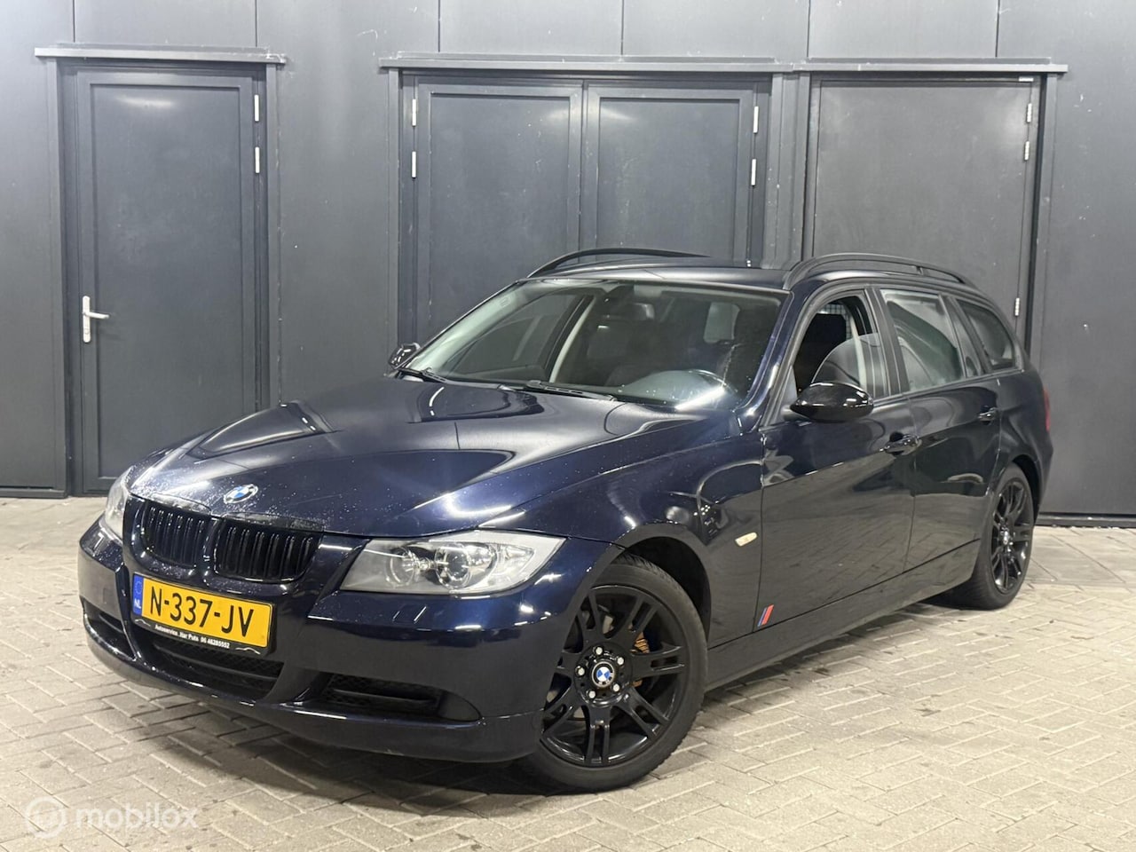 BMW 3-serie Touring - 320i Executive 320i Executive - AutoWereld.nl