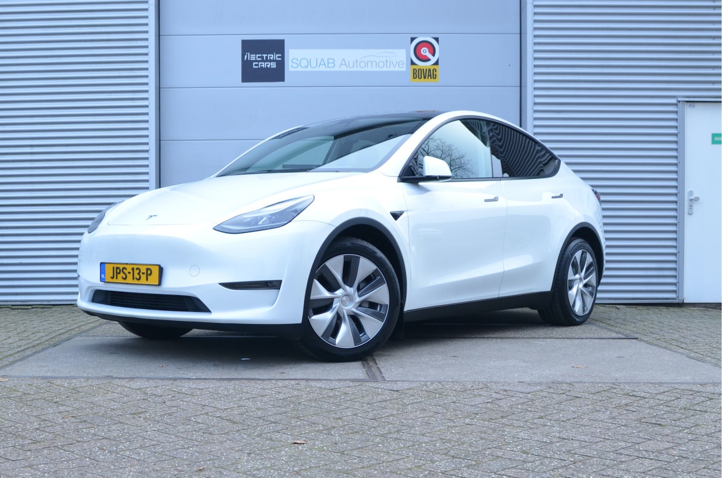Tesla Model Y - Long Range AWD 75 kWh AutoPilot, Warmtepomp, Winterpakket - AutoWereld.nl