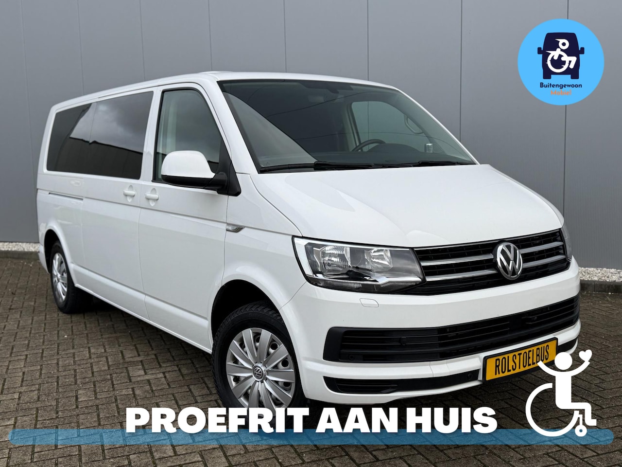 Volkswagen Transporter Caravelle - Rolstoelbus Zelfrijder Handgas (Airco) 2016 model - AutoWereld.nl