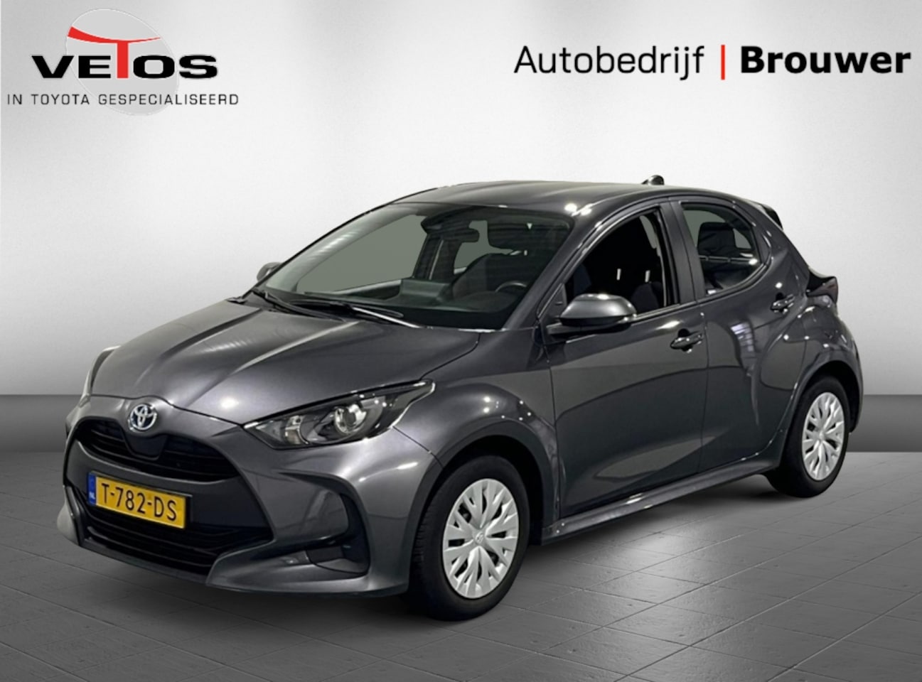 Toyota Yaris - 1.5 Hybid Active Camera/Cruise-control/Navigatie - AutoWereld.nl