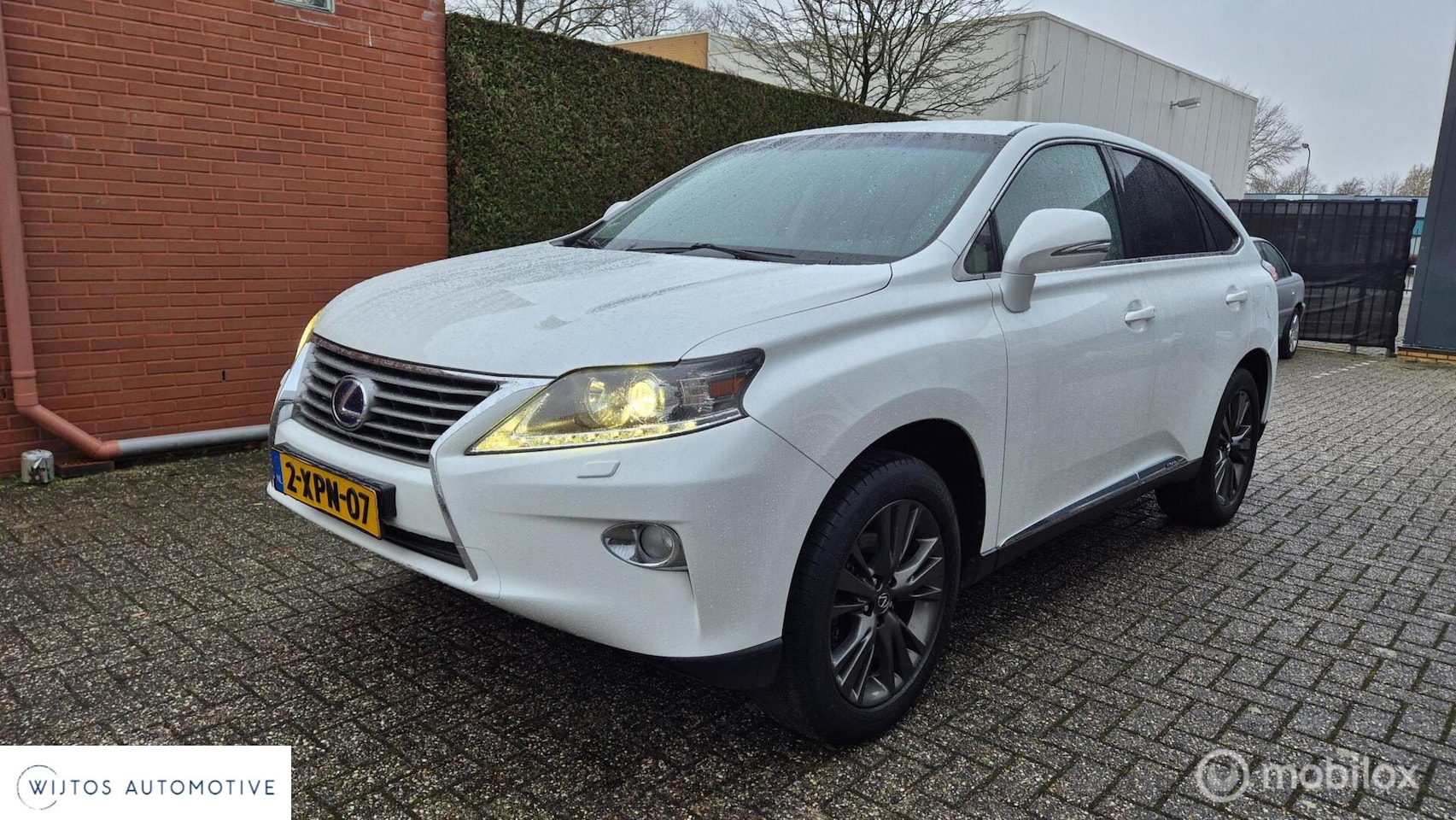 Lexus RX 450h - 4WD Luxury Line, winterbanden, trekhaak - AutoWereld.nl