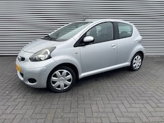 Toyota Aygo - 1.0-12V COOL bouwjaar 2009 ( nw apk )