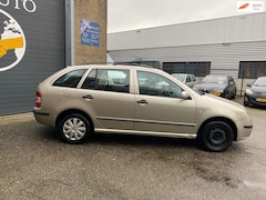 Skoda Fabia Combi - 1.4-16V Equipe