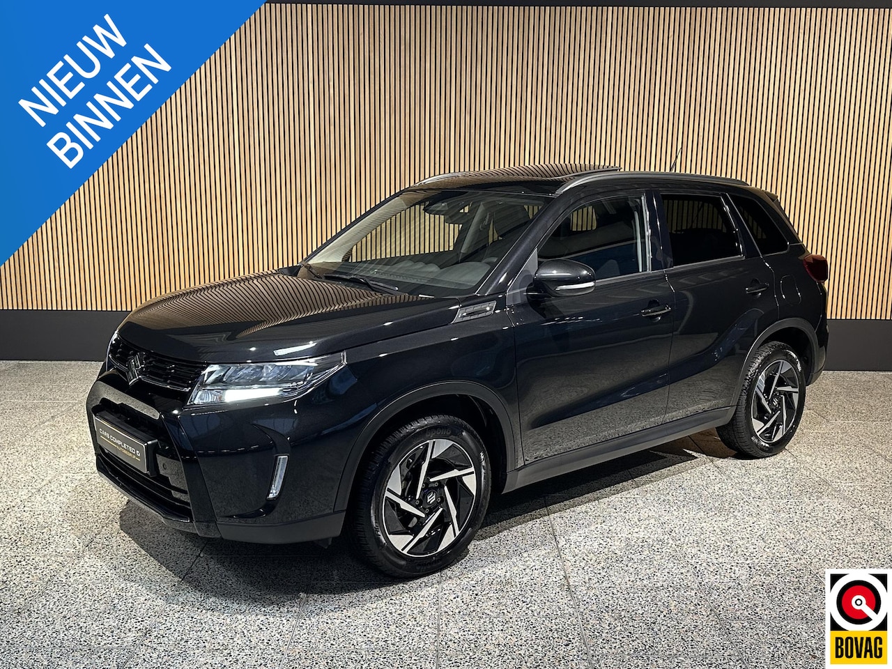 Suzuki Vitara - 1.5 Hybrid Select Schuif/kantal dak | Stoelverwarming | Camera - AutoWereld.nl