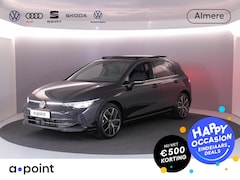 Volkswagen Golf - 1.5 eTSI 50 Jahre Edition 150 pk Automaat (DSG) | Navigatie | Panoramadak | Parkeersensore