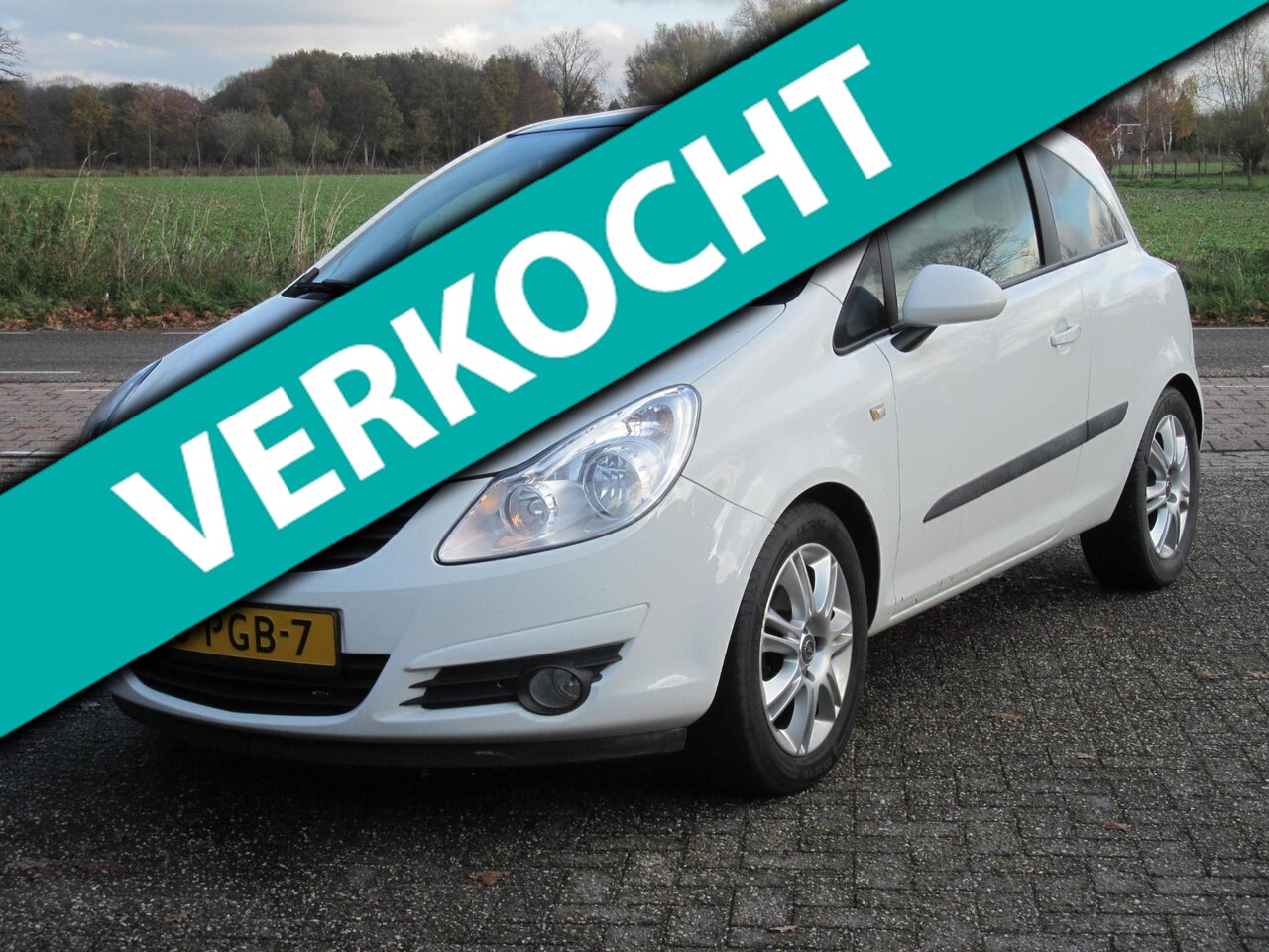 Opel Corsa - 1.4-16V Color Edition 1.4-16V Color Edition - AutoWereld.nl
