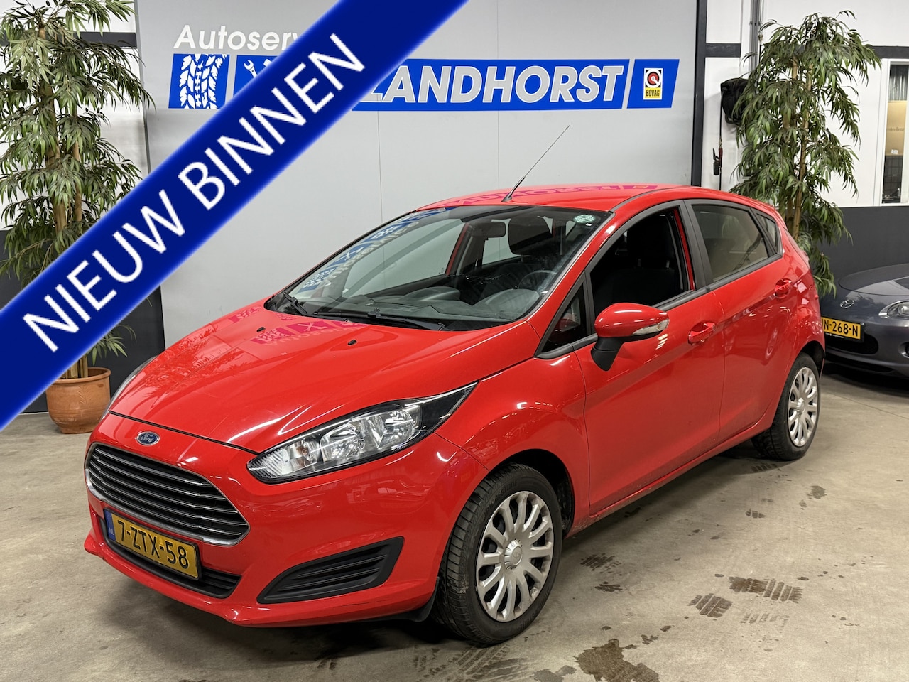 Ford Fiesta - 1.0 Style // Navi - AutoWereld.nl