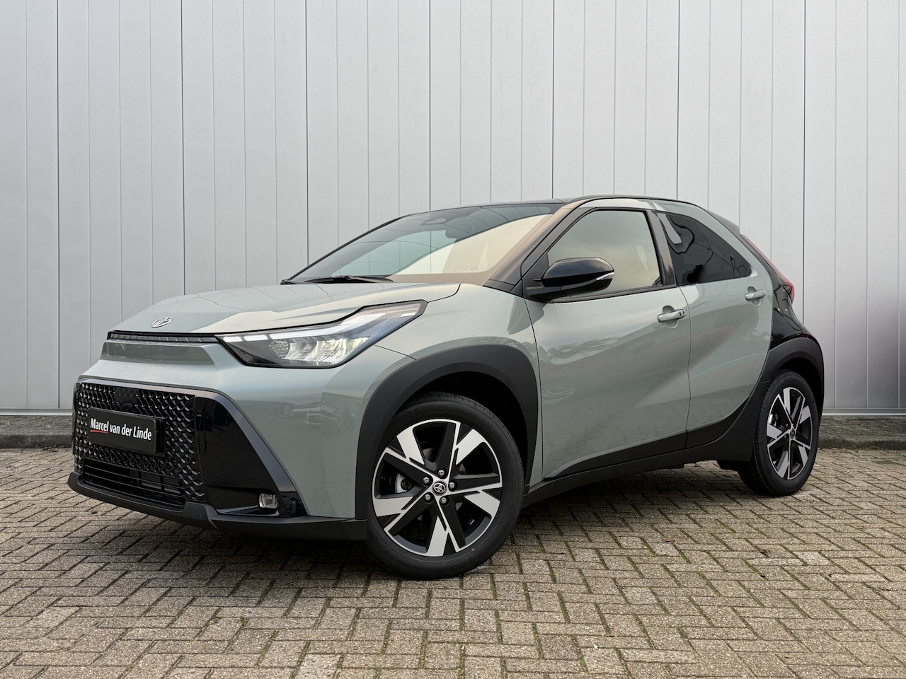 Toyota Aygo X - Hybrid 115 Pulse Easy Pack NL Auto Nieuw 2026 Keyless PDC Voorraad leverbaar - AutoWereld.nl