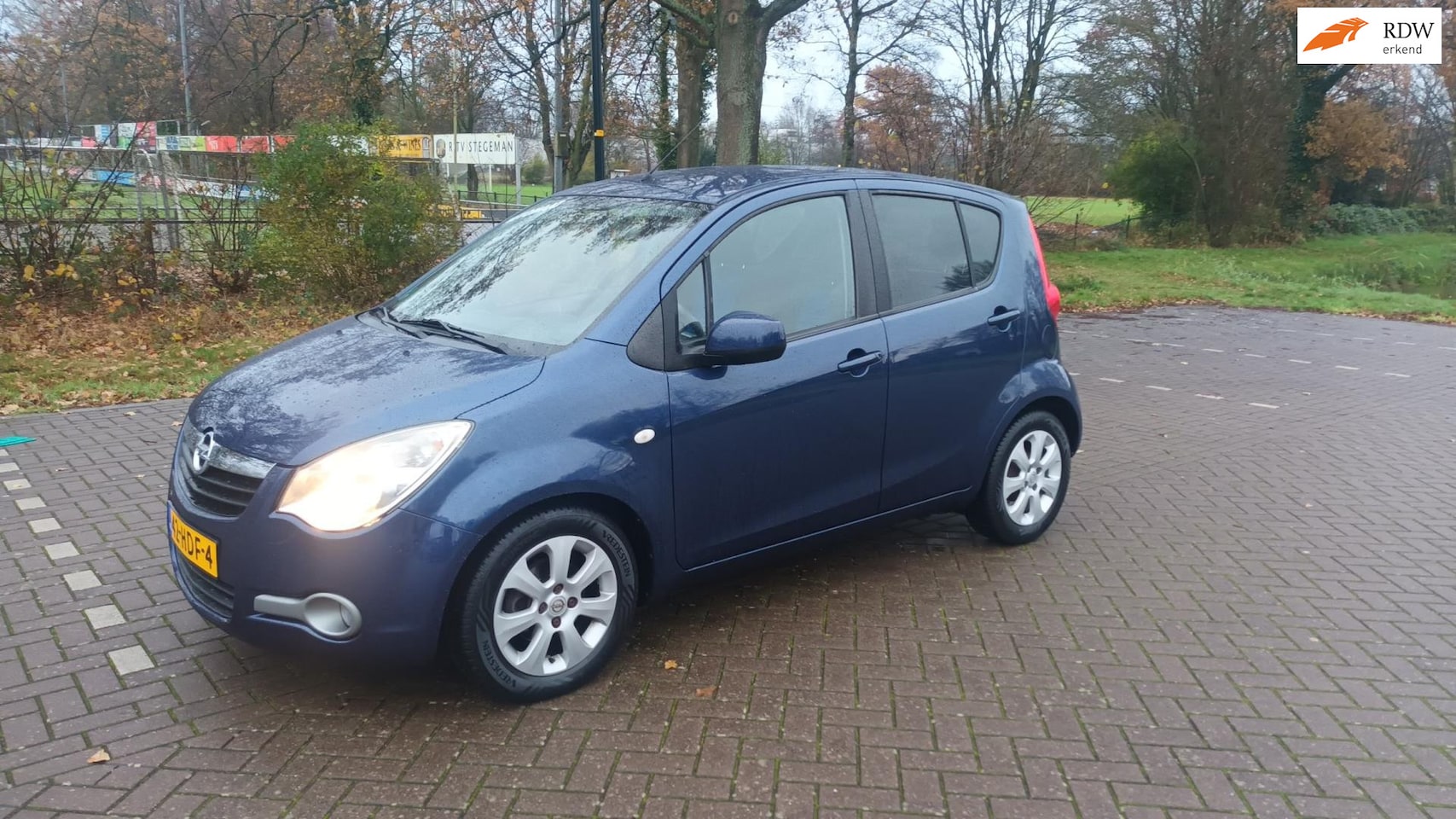 Opel Agila - 1.2 Enjoy Automaat / Airco - AutoWereld.nl