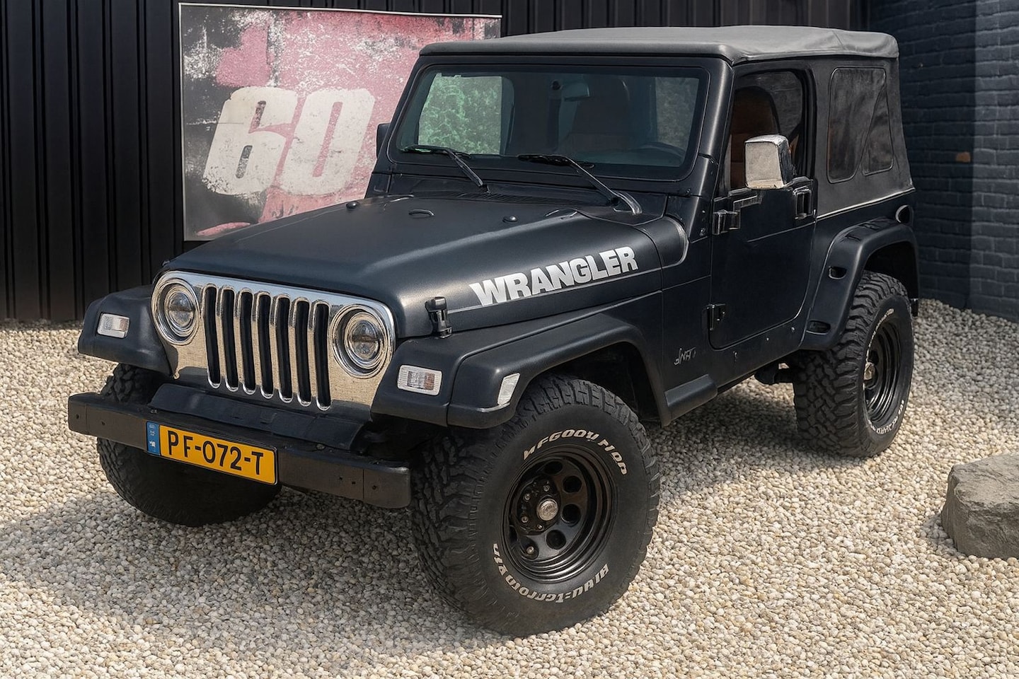 Jeep Wrangler - 4.0i BLACK & CHOME & BROWN LEATHER - AutoWereld.nl