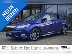Ford Focus - 1.0 ST-Line , Deep Impact Blue, PDC, Dealer-OH, Nieuwe Distributie