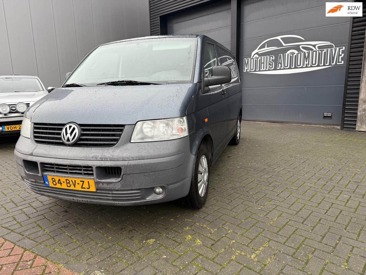 Volkswagen Transporter - 2.5 TDI 300 automaat schakelt niet goed - AutoWereld.nl