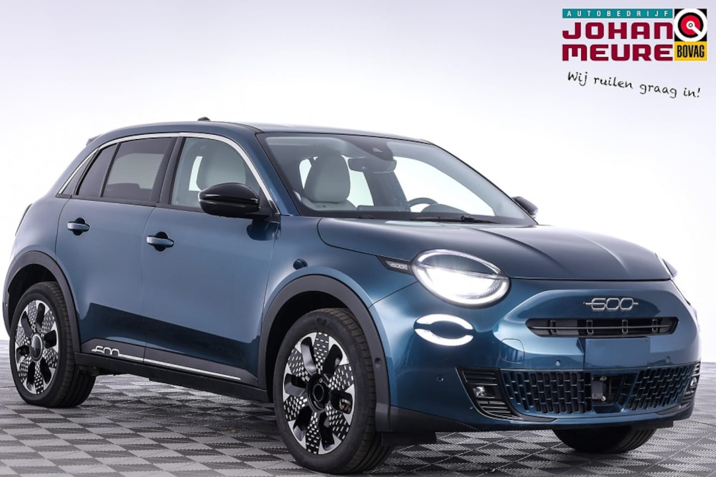 Fiat 600e - 54 kWh La Prima | LEDER | NAVI | ECC | CAMERA - AutoWereld.nl