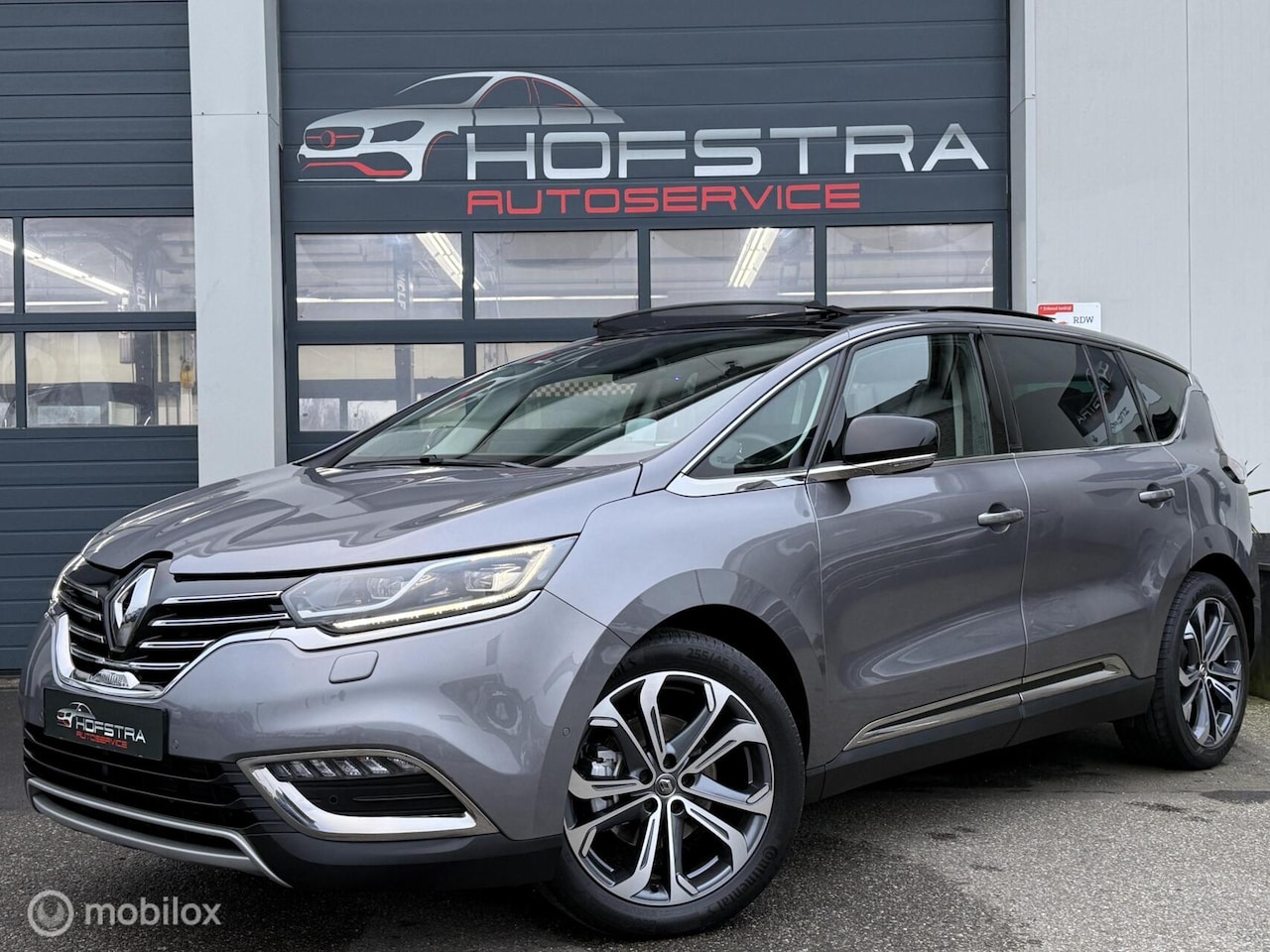 Renault Espace - 1.8 TCe Initiale Paris 7p. Trekhk Pano BOMVOL! - AutoWereld.nl