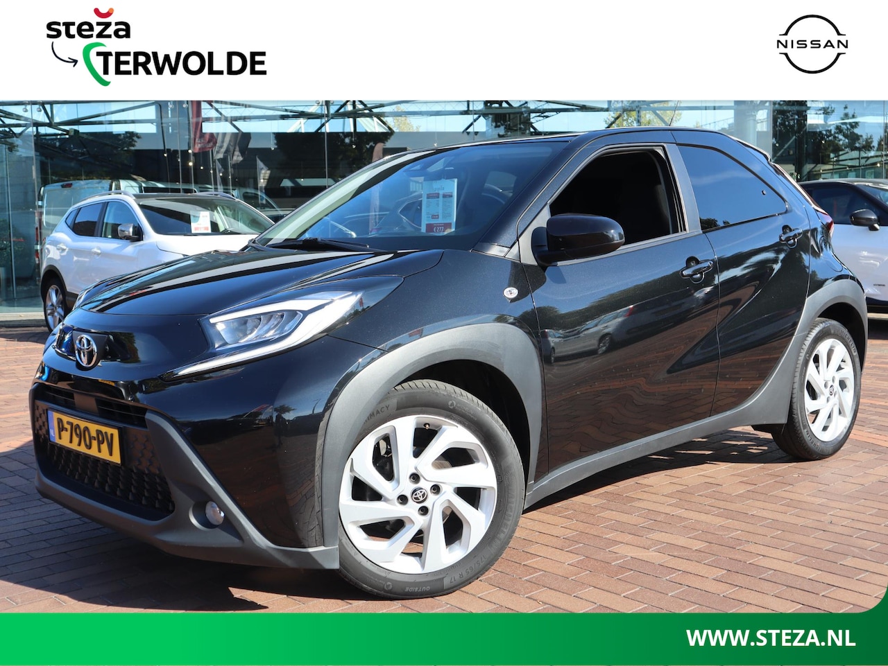 Toyota Aygo X - 1.0 VVT-i S-CVT first | AUTOMAAT | Parkeercamera | Climate Control | - AutoWereld.nl