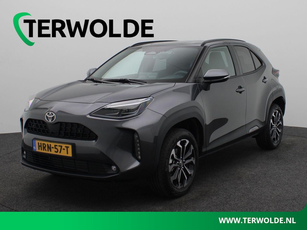Toyota Yaris Cross - 1.5 Hybrid 115 Team Deutschland | Stoel-, Stuur- en voorruitverw. | Parkeercamera | - AutoWereld.nl