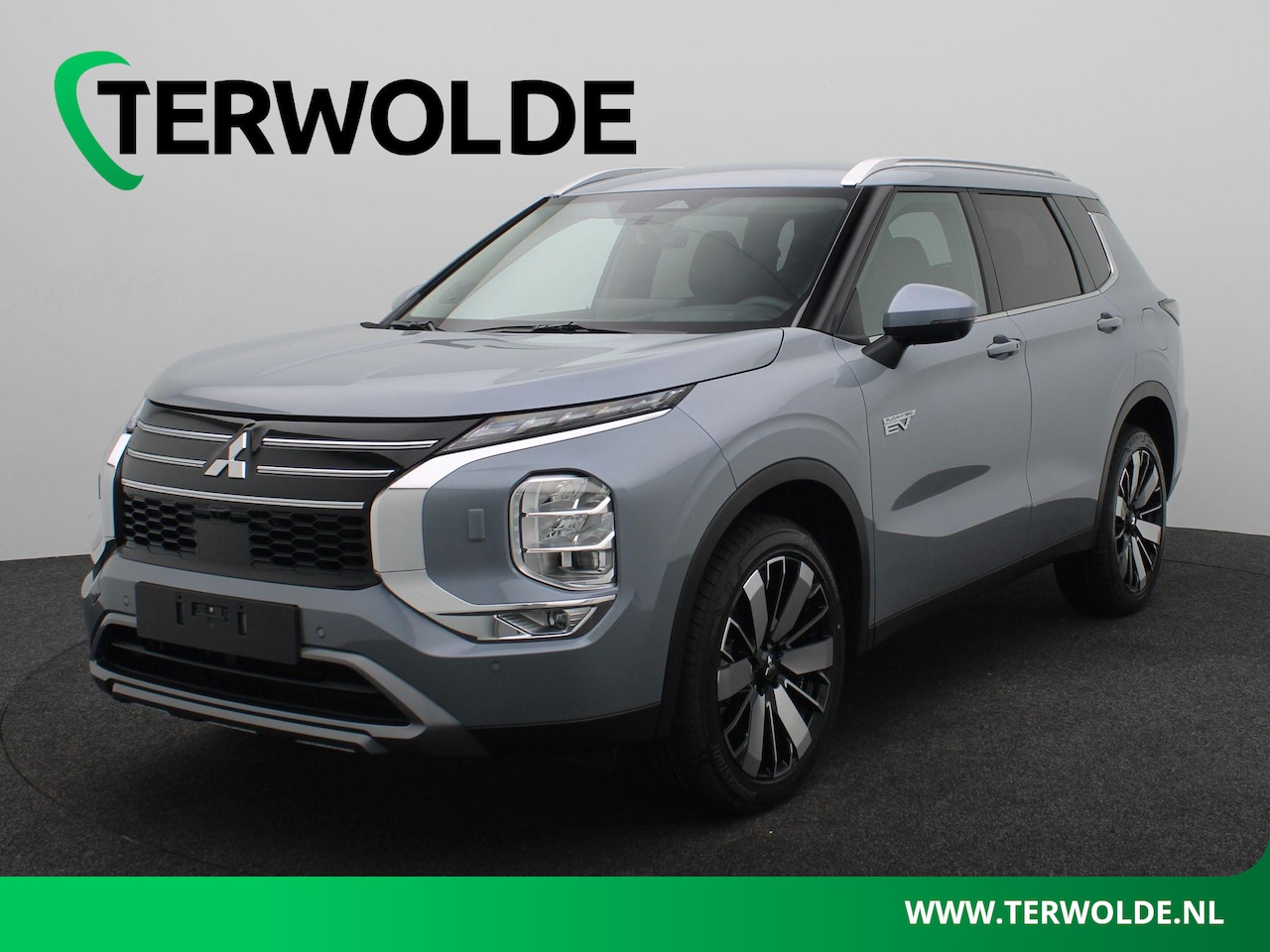 Mitsubishi Outlander - 2.4 PHEV First Edition 1600KG Trekgewicht | Adap-LED Lampen | S-AWC - AutoWereld.nl