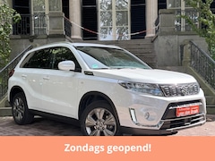 Suzuki Vitara - 1.5 Privilege Smart Hybrid Automaat Navi Camera Xenon Adapt Cruise Climate Ctr