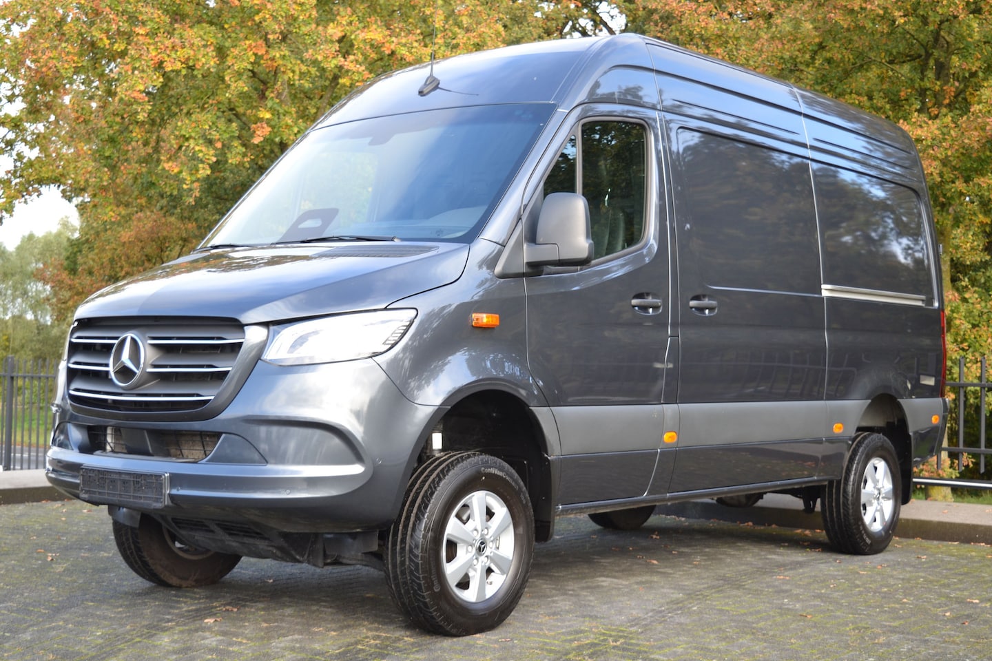 Mercedes-Benz Sprinter - 319 CDI KA L2H2 - AutoWereld.nl