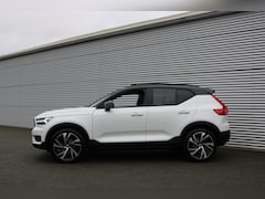 Volvo XC40 - 2.0 T4 R-Design Aut (Panoramadak Sportleder/Memory Carplay Navi/Camera HarmanKardon Standk