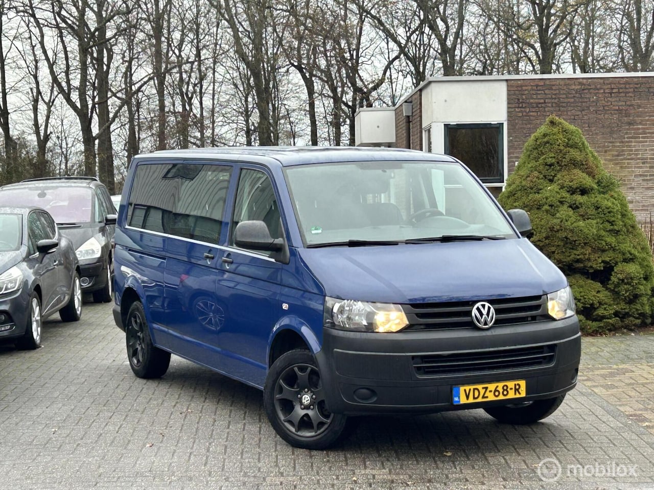 Volkswagen Transporter - 2.0 TDI L2H1 DC | Airco | Cruise | - AutoWereld.nl