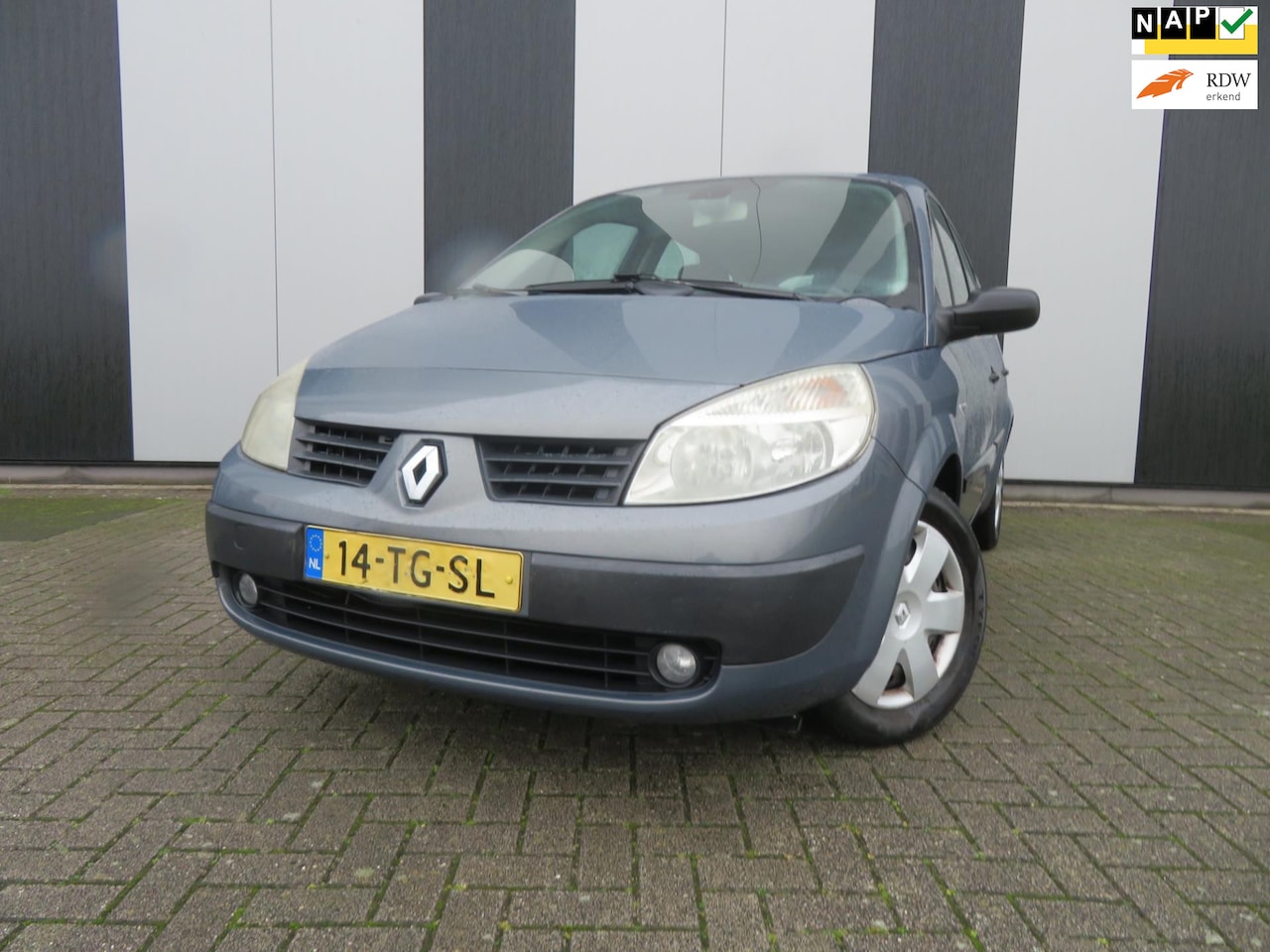 Renault Grand Scénic - 2.0-16V Business Line 7p. 2.0-16V Business Line 7p. - AutoWereld.nl