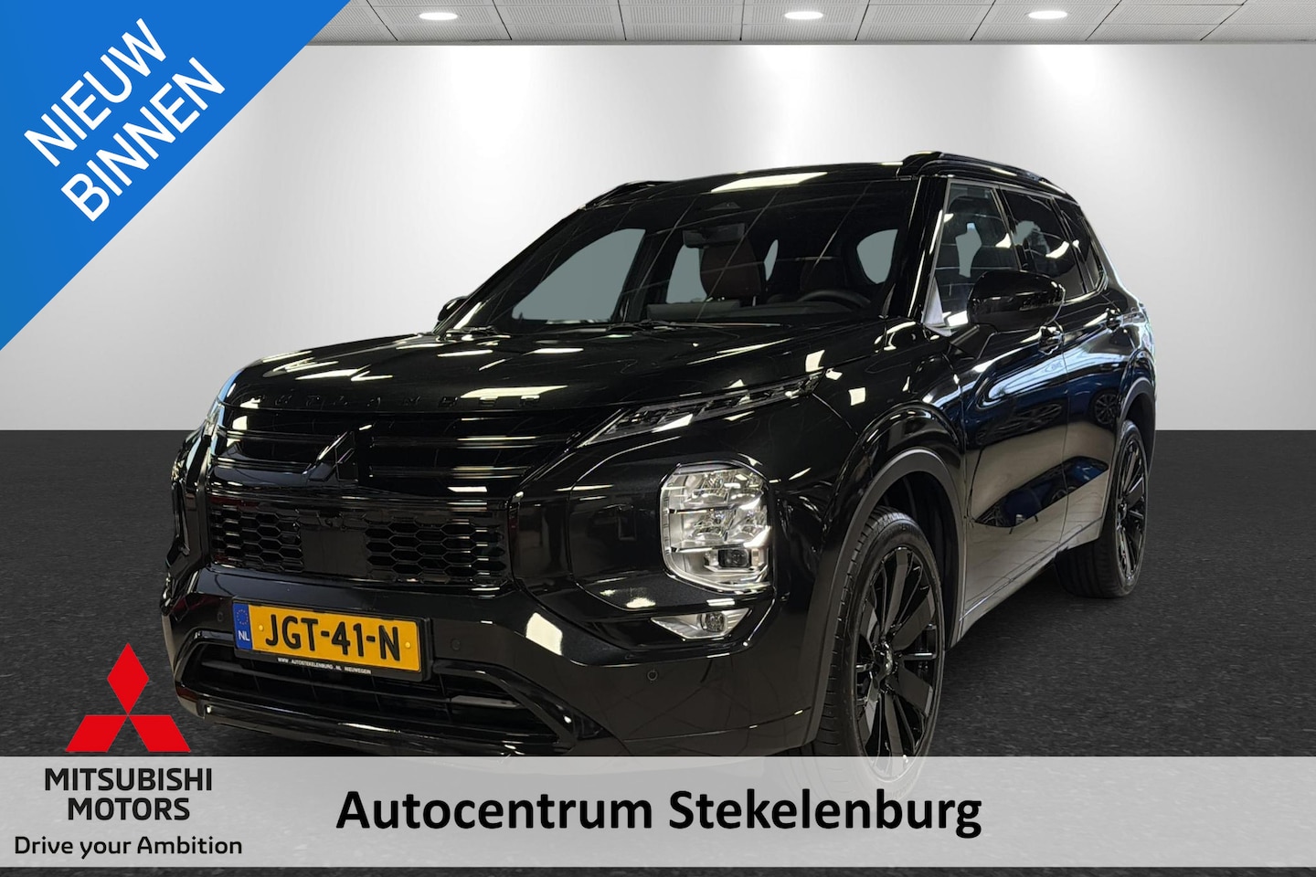 Mitsubishi Outlander - 2.4 PHEV Instyle+ 2.4 PHEV Instyle+ - AutoWereld.nl