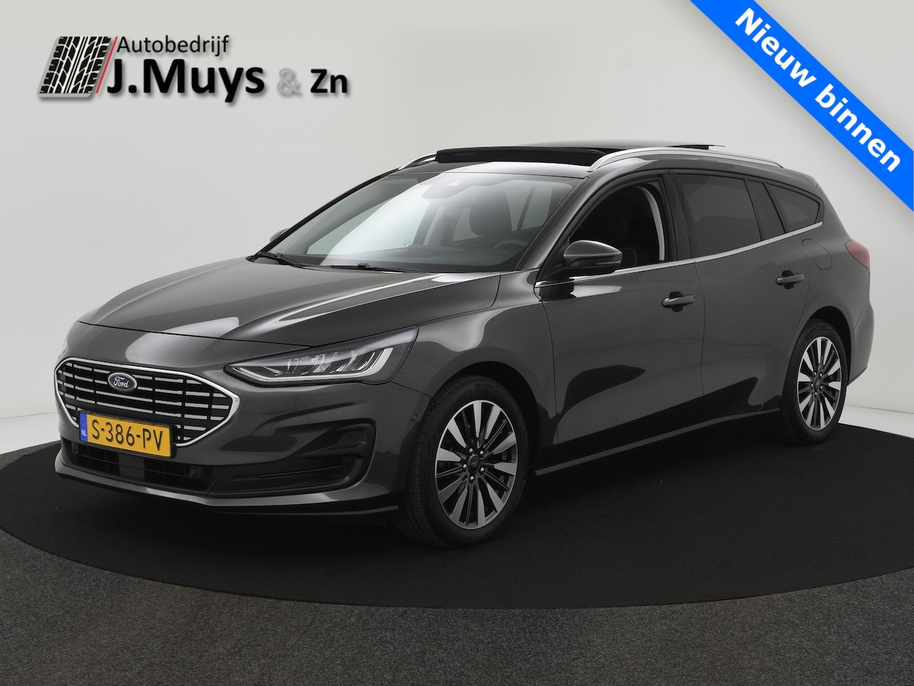 Ford Focus Wagon - 1.0 EcoBoost 125pk Hybrid Titanium X PANODAK|AGR.STOEL|ACC|BLIS|WINTERPACK|ELEK.ACHTERKLEP - AutoWereld.nl