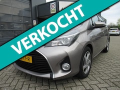 Toyota Yaris - 1.5 Hybrid Lease / AUTOMAAT / NAV / Achteruitrijcamera