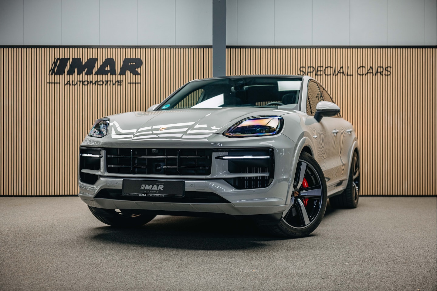 Porsche Cayenne Coupé - 3.0 S E-Hybrid | Stoelmasssage | HomeLink | Head-Up | Sport Chrono | Bose | Trekhaak | Kre - AutoWereld.nl